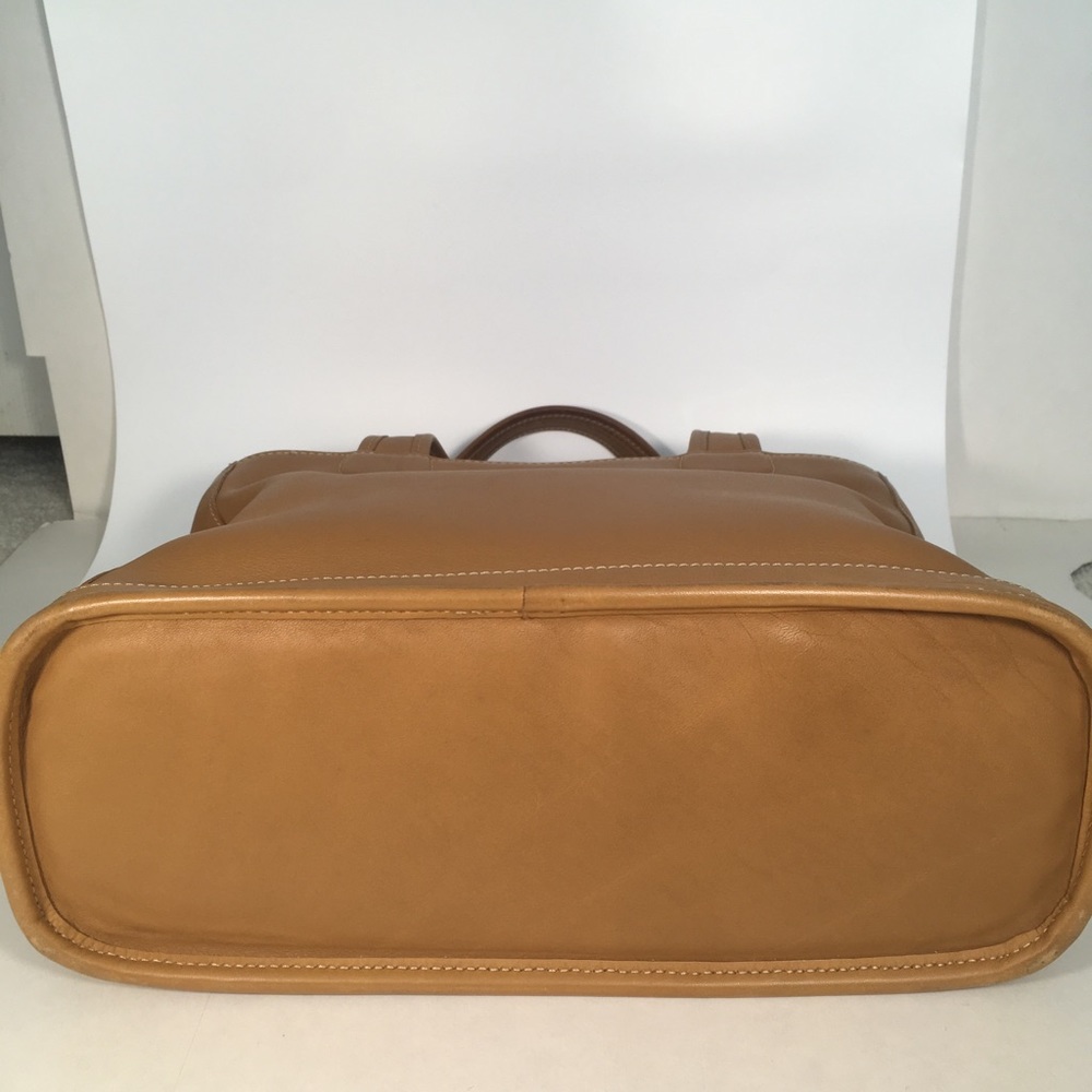 Authentic Coach Handbag! - image 3